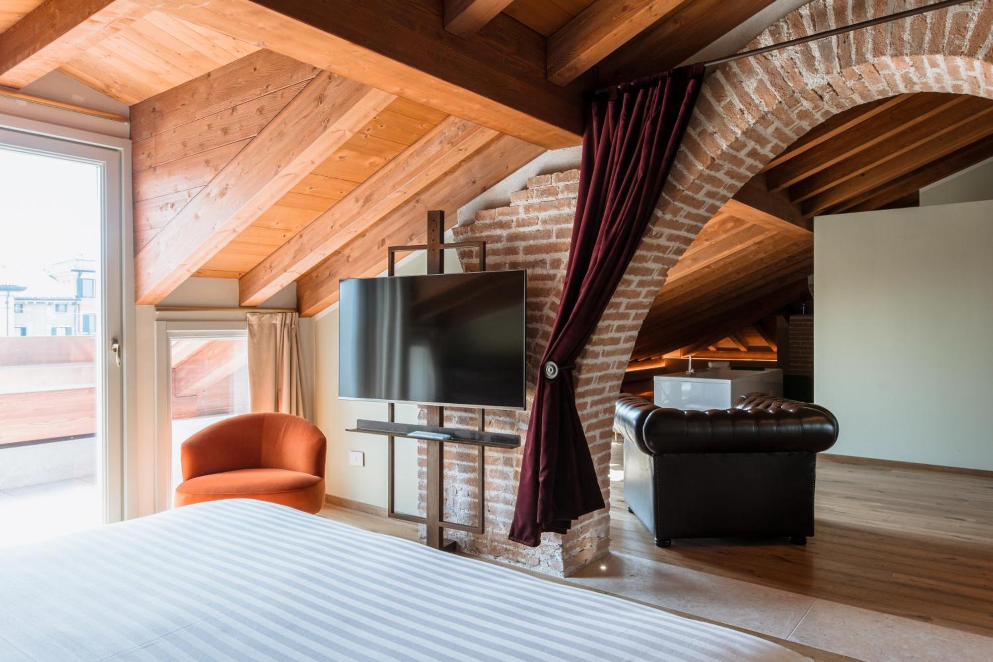 Pavillon Suite & Apartments Peschiera del Garda Kültér fotó