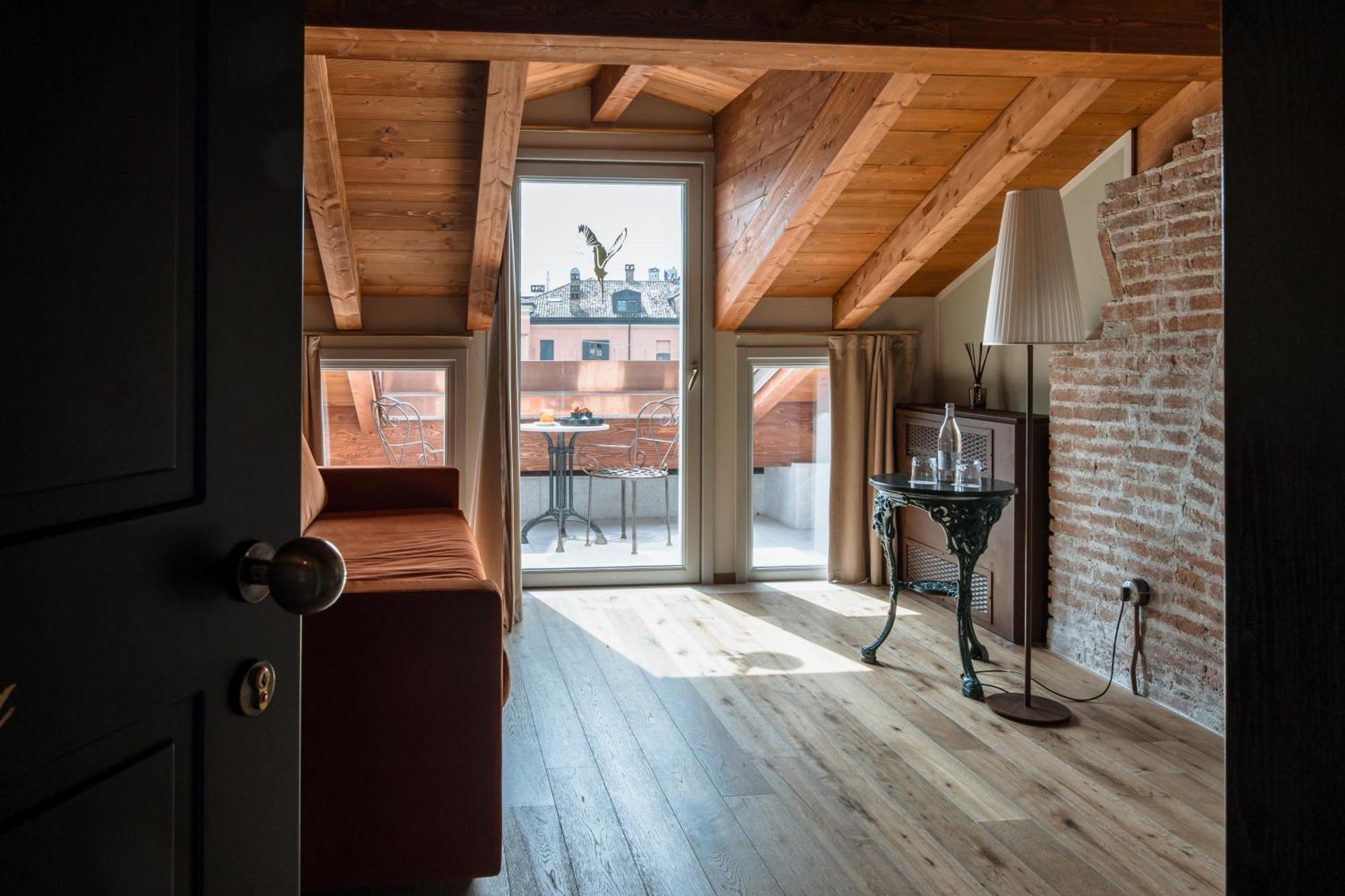 Pavillon Suite & Apartments Peschiera del Garda Kültér fotó