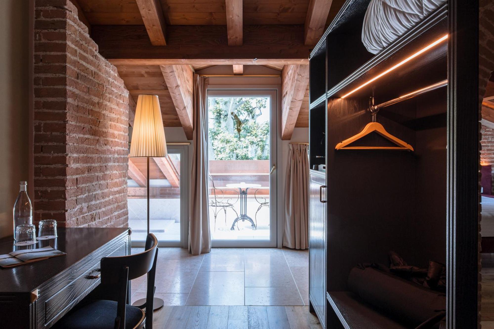 Pavillon Suite & Apartments Peschiera del Garda Kültér fotó