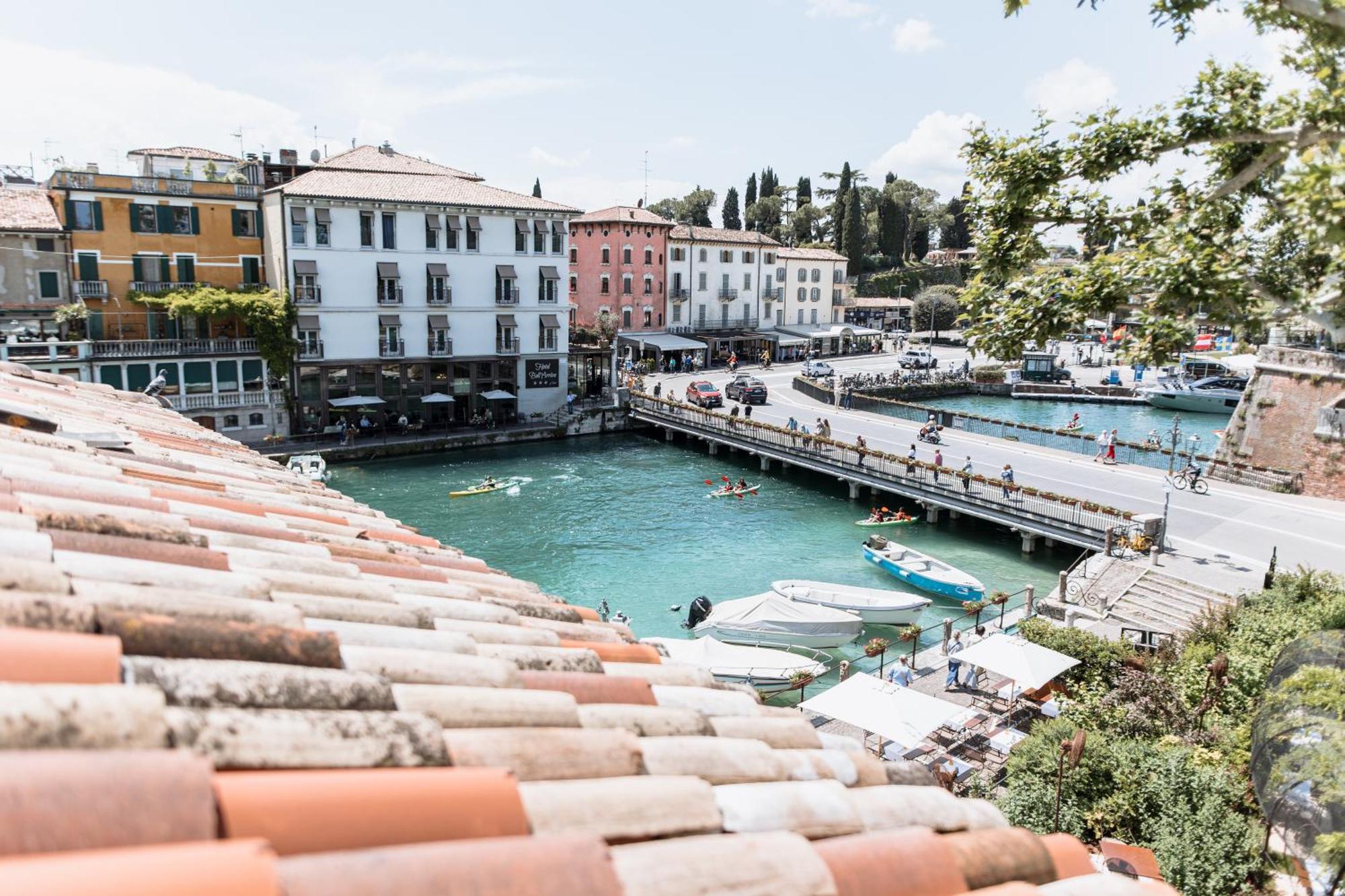Pavillon Suite & Apartments Peschiera del Garda Kültér fotó