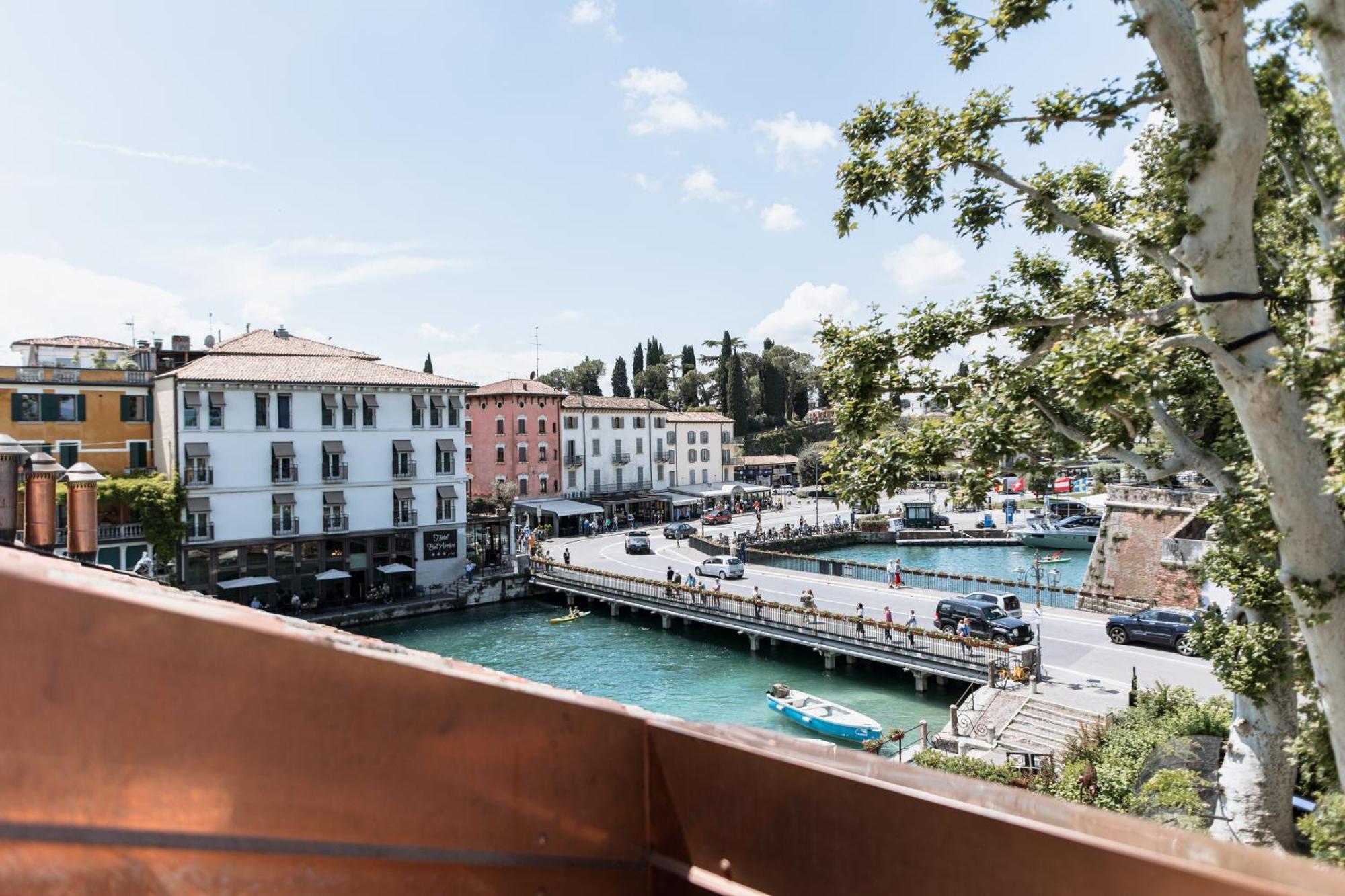 Pavillon Suite & Apartments Peschiera del Garda Kültér fotó