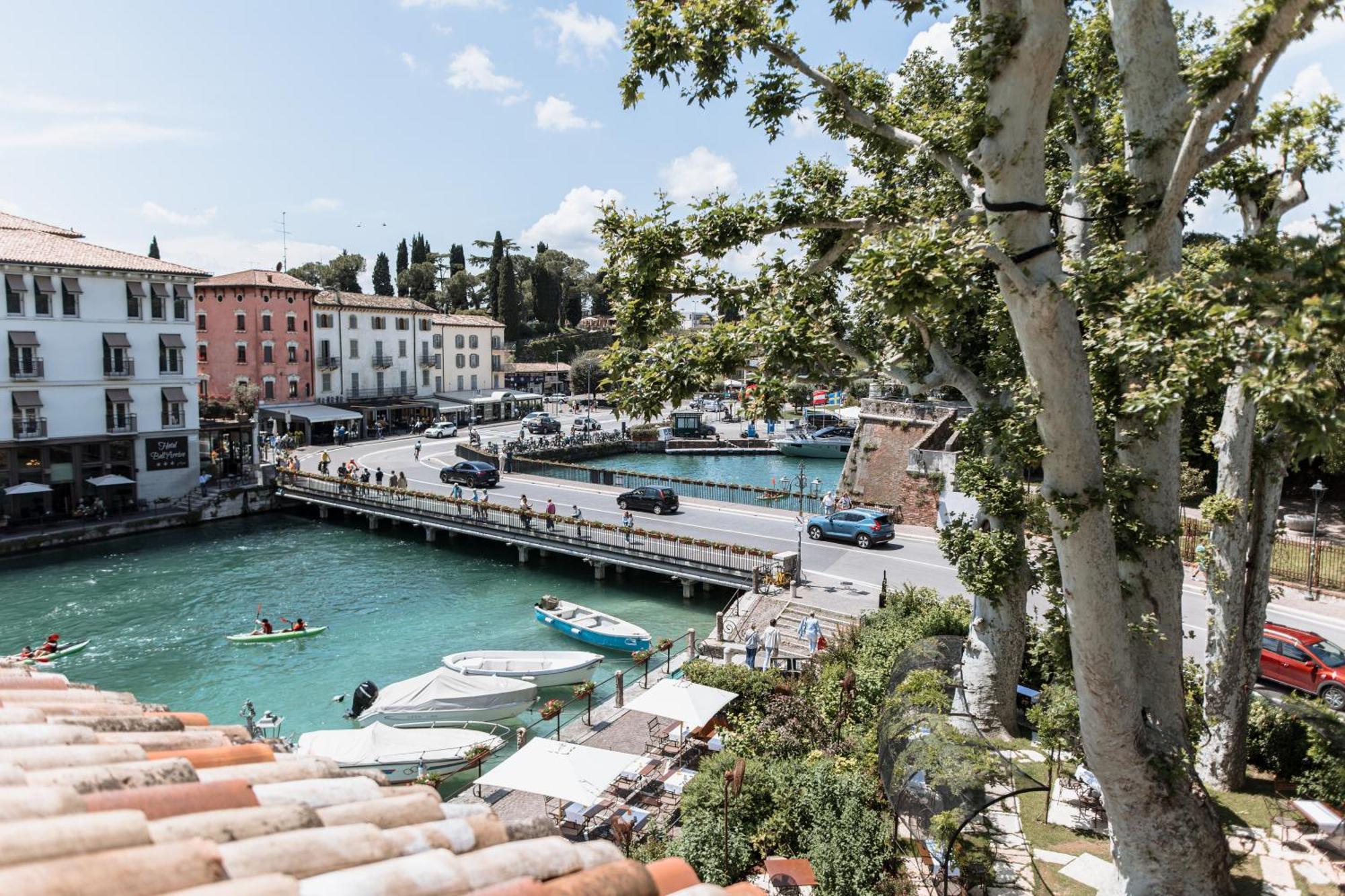 Pavillon Suite & Apartments Peschiera del Garda Kültér fotó